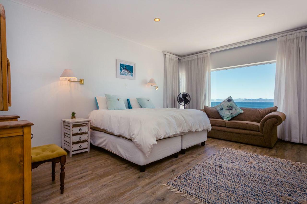49 On Cliff Hotel Gansbaai Bagian luar foto