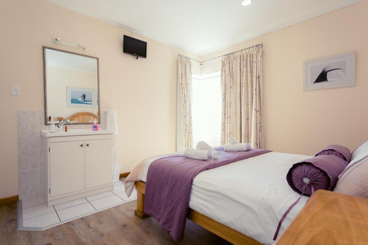 49 On Cliff Hotel Gansbaai Bagian luar foto